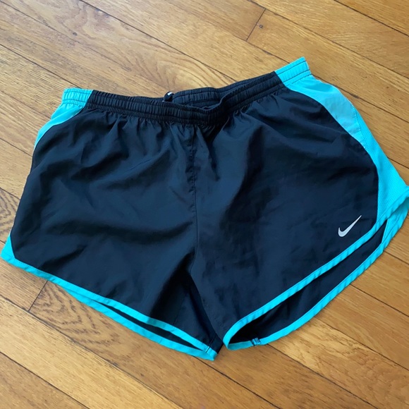 Nike Dri-Fit Running Shorts - Picture 1 of 8